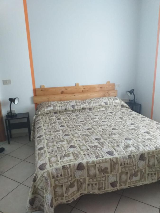B&B Las Vegan Cles Extérieur photo